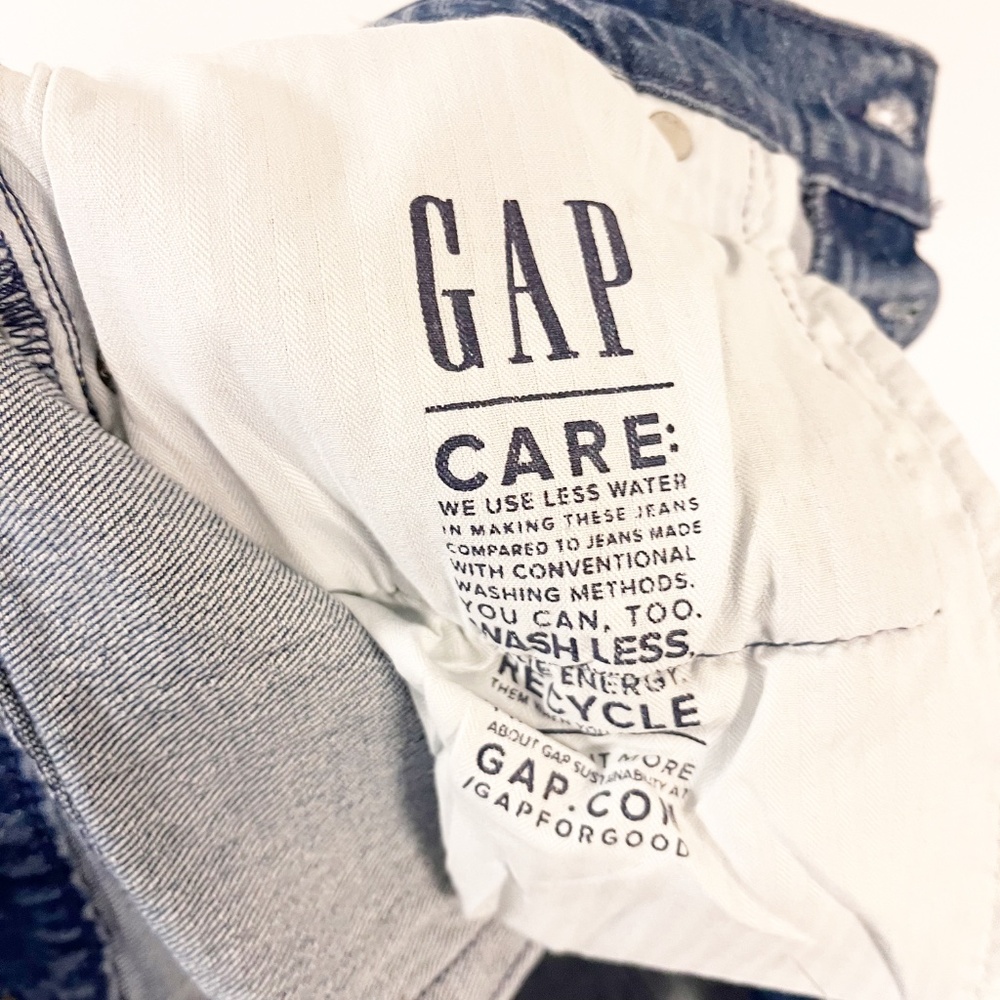 GAP Cheeky Straight Leg High Rise Button Fly Jeans in Medium Wash Size 10S - Picture 14 of 14